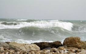 هواشناسی بوشهر نسبت به ترددهای دریایی هشدار داد