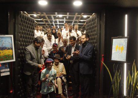 دست نوازش شرکت پلیمرآریاساسول روی سر ۲۰۰ معلول مجتمع کلید بهشت کنگان+ تصاویر