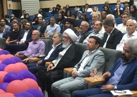 تقدیر از مدیرعامل شرکت آریاساسول به پاس کمک برای آزادی ۳۰ زندانی نیازمند